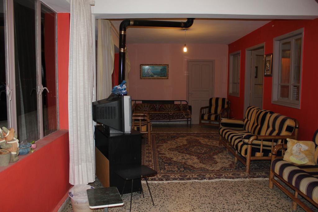 Bauhaus Motel Bcharré Eksteriør bilde