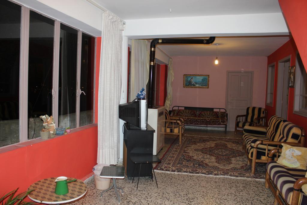 Bauhaus Motel Bcharré Eksteriør bilde